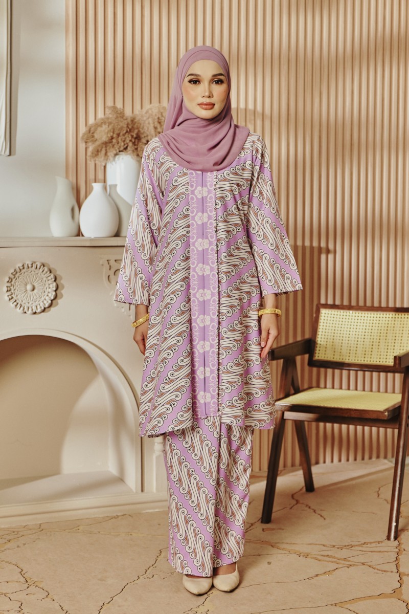 Kebarung Kalsom In Purple