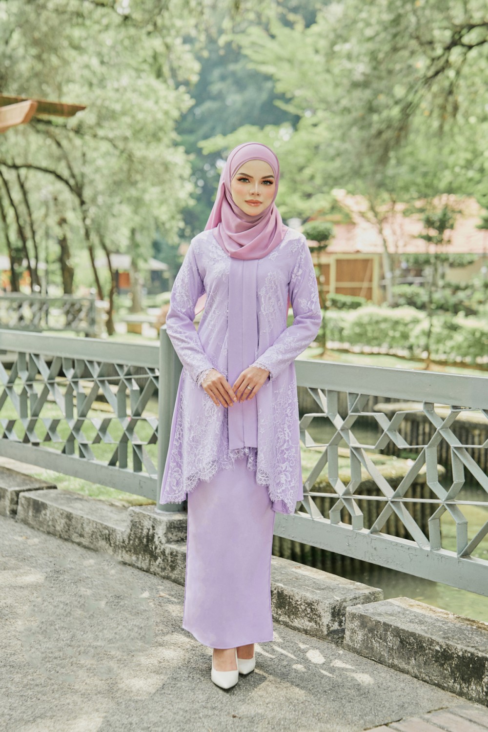 Kebaya Grace In Lilac Purple